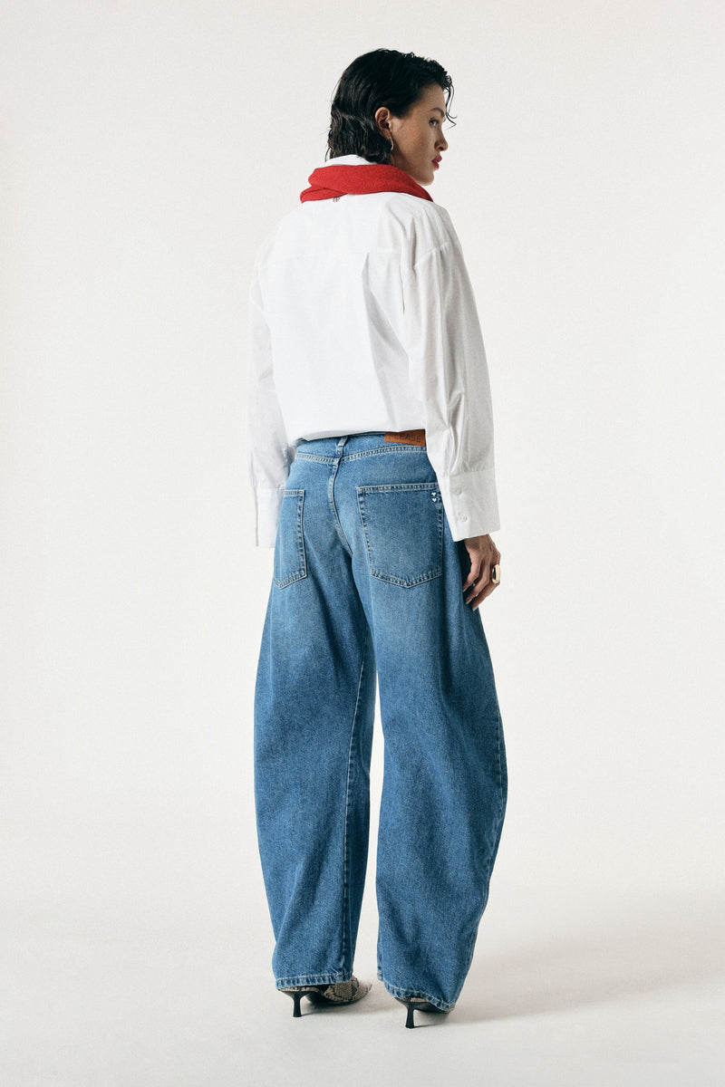 Jeans loose Please portés