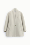 Manteau court boutonné à poches passepoilées – Please