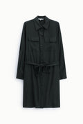 Robe chemise ceinturée à poches poitrine – Please