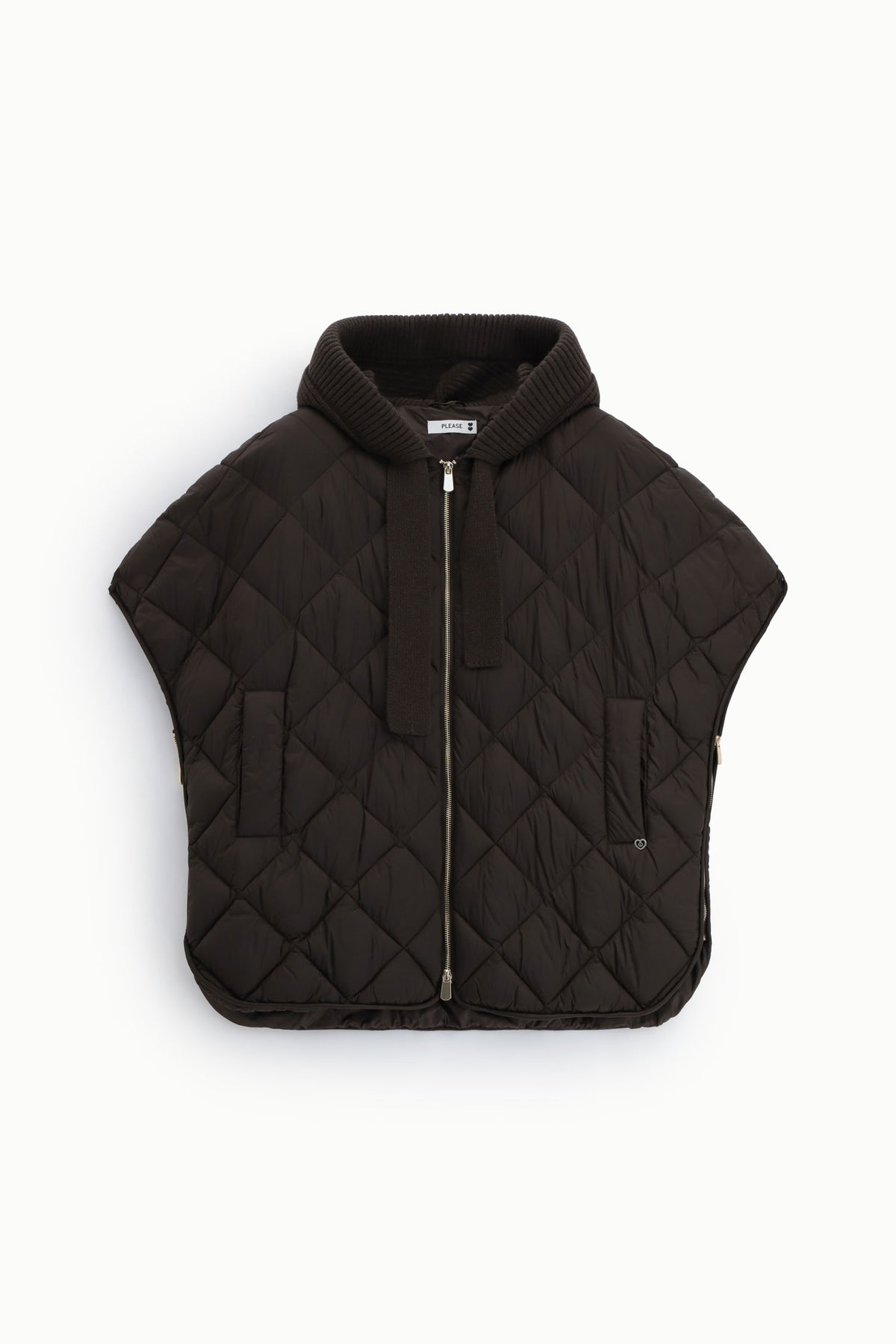 Cape matelassée femme à capuche en maille – fermeture zippée, coloris marron – Please