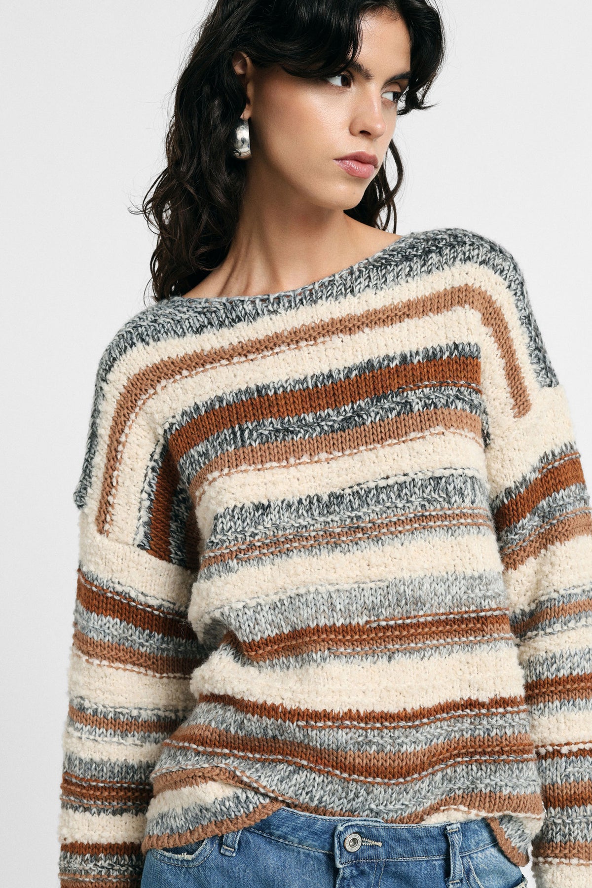 Pull femme rayé en maille bouclée, détail – Please