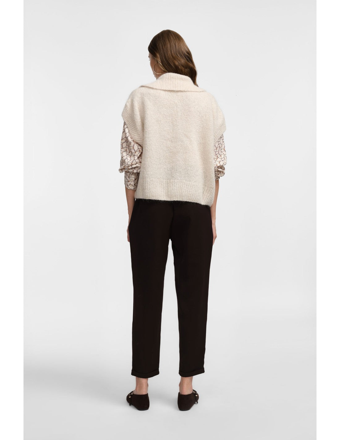 Pantalon carotte à pinces bas à revers Chocolat Please
