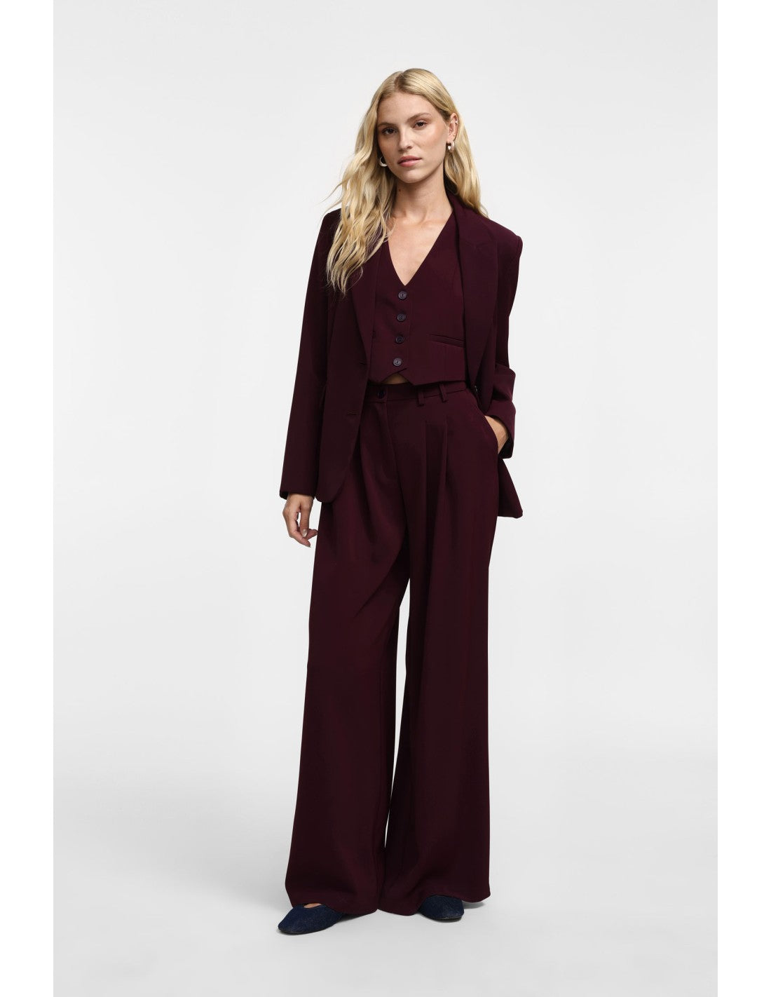 Pantalon palazzo à pinces jambes larges Bordeaux Please