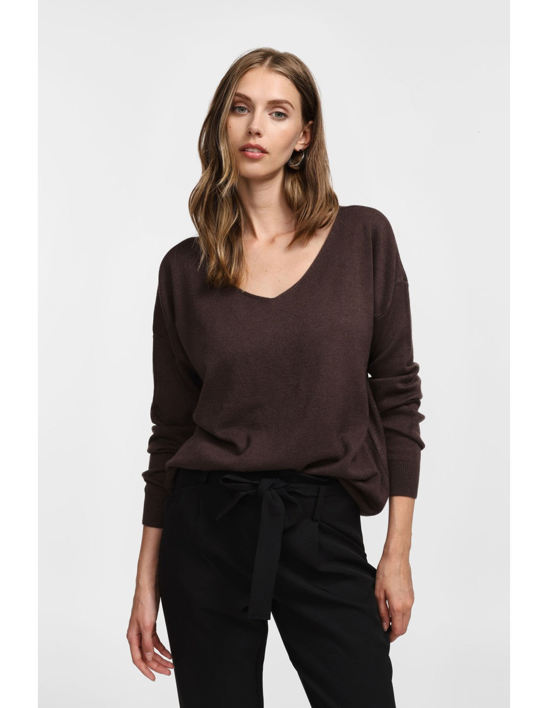 Pull col V maille fine Marron Please